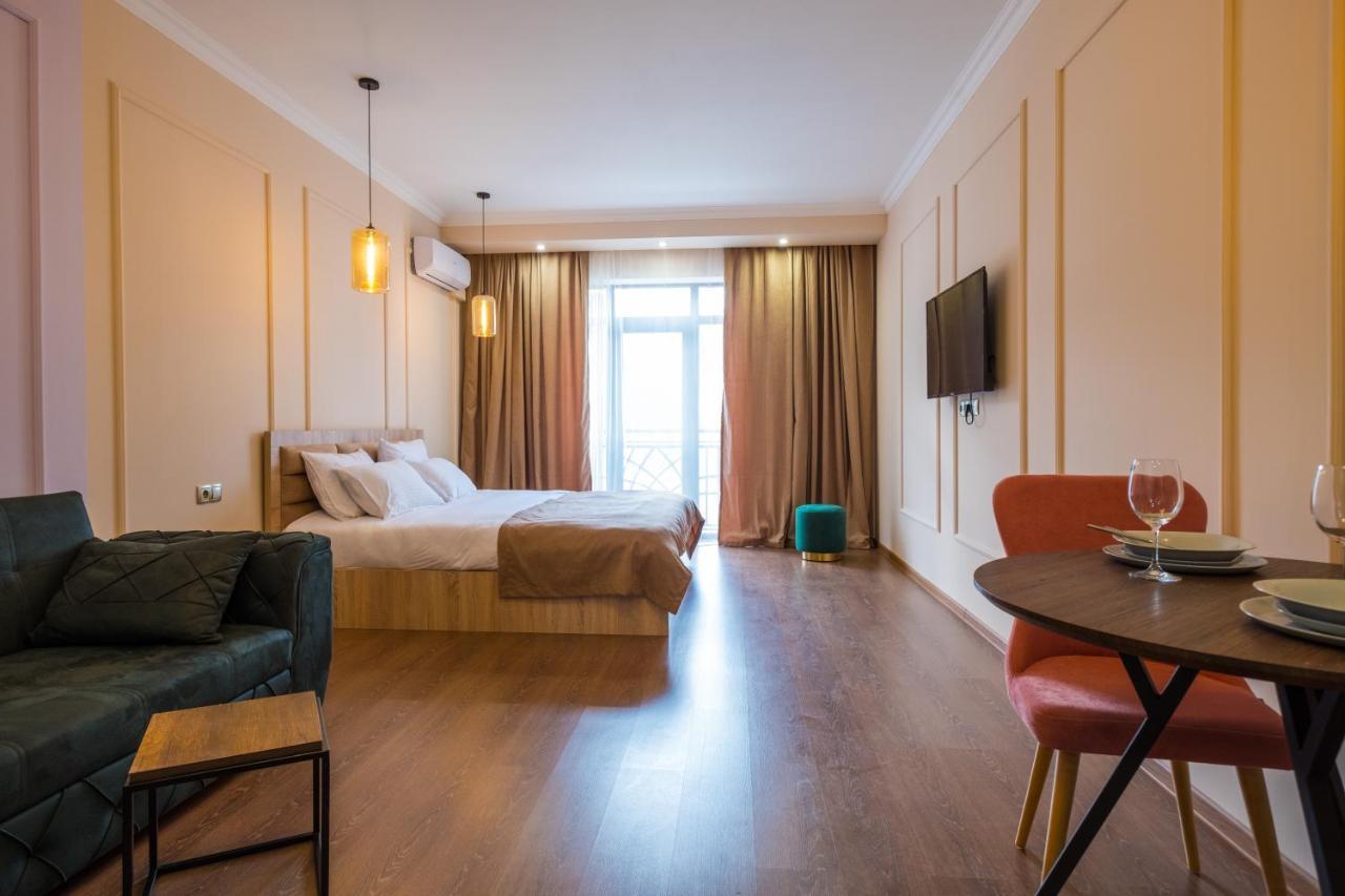 Iren River Side Apartments Tiflis Dış mekan fotoğraf