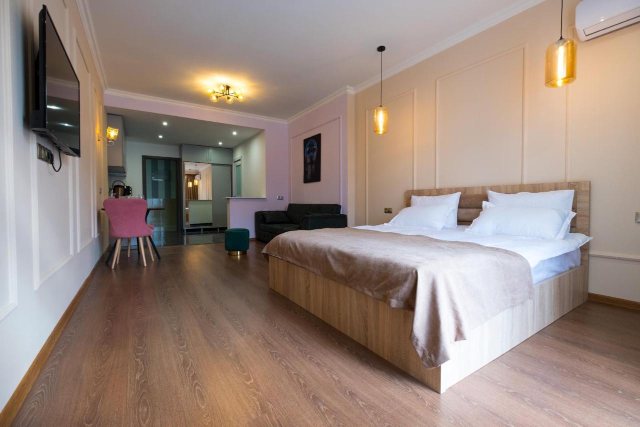 Iren River Side Apartments Tiflis Dış mekan fotoğraf