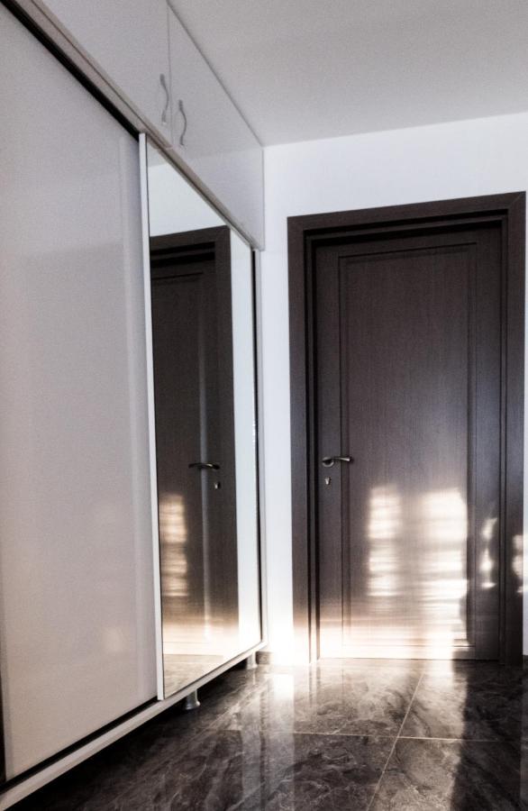 Iren River Side Apartments Tiflis Dış mekan fotoğraf